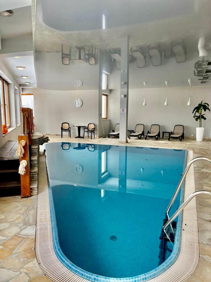 Zlote Tarasy Apartamentyzakopianskie Basen Sauna Jacuzzi * Zakopane
